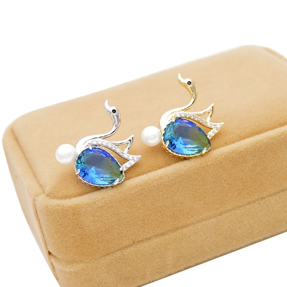 4 Colors Avaible Rainbow Cubic Zirconia Swan Collar Brooch