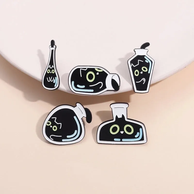 Cartoon Style Cute Cat Bottle Alloy Stamping Stoving Varnish Plating Unisex Brooches