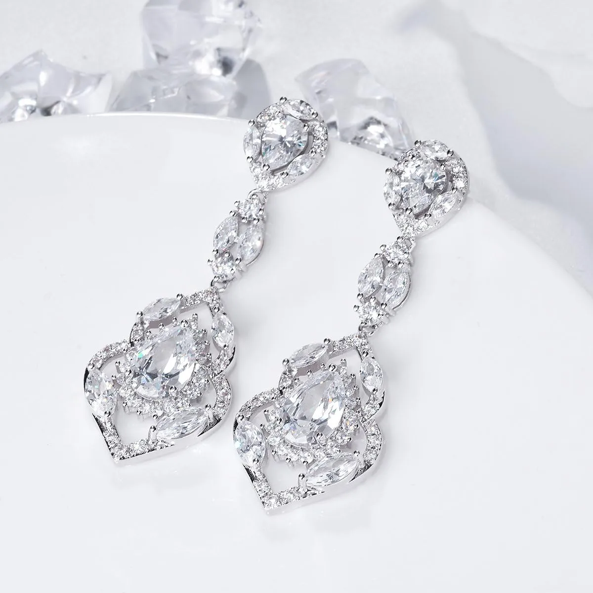 SELOVO Wedding Teardrop Dangle Earrings Silver Tone Vintage Chandelier Earrings Zircon
